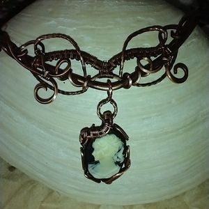 Wire wrapped cameo choker